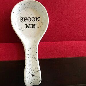 Market Finds Spoon Rest